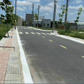 Đất sổ đỏ, 5x20m vị trí đẹp, gần chợ Rạch Kiến , Long Hòa , Cần Đước